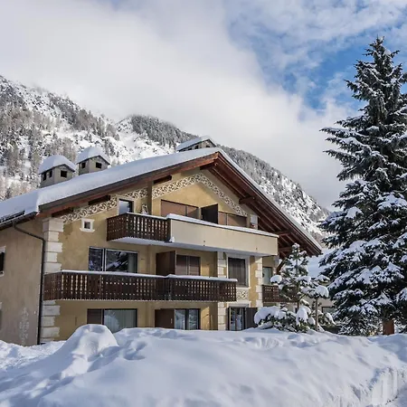 Chesa Paluedin 13 - By Interhome Pontresina