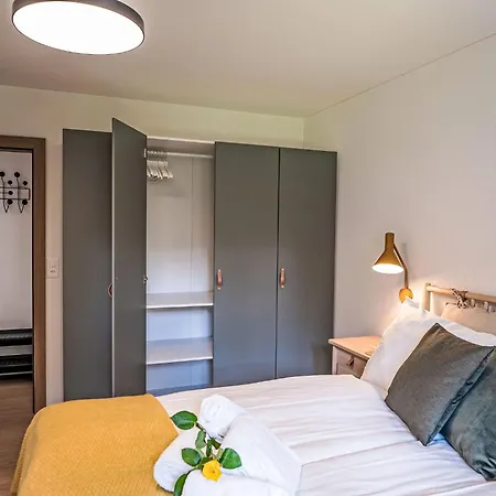 Appartamento Chesa Paluedin 13 - By Interhome *